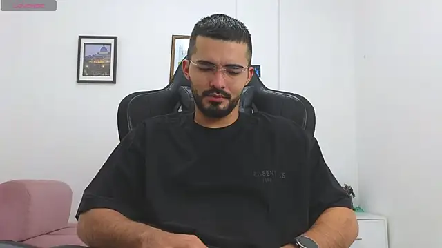 Massimoo 07 online show from 12.16.25