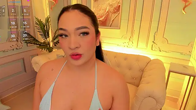 stefany duque1  online show from 11.18.25