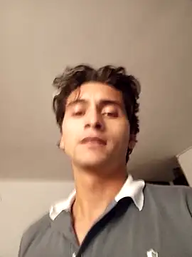 Snapshot of Juman1980 chatting on 05.04.26 Juman1980 online show from 05.04.26