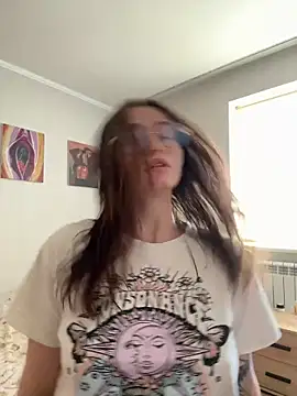 Sabrina shells online show from 05.01.26