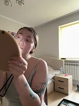 Sabrina shells online show from 08.05.26
