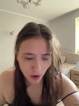 Sabrina shells online show from 08.06.26