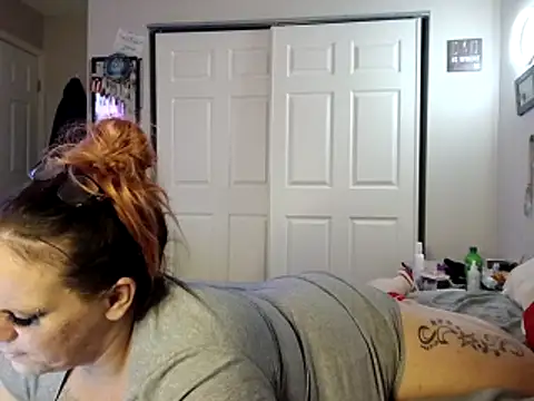 cloudy couple444 online show from 10.18.25