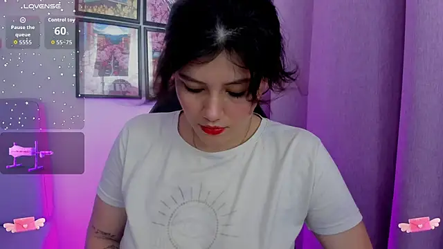 Carolina Burninng online show from 09.24.25