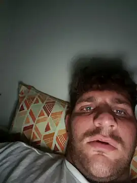 michemichemiche8 online show from 09.19.25