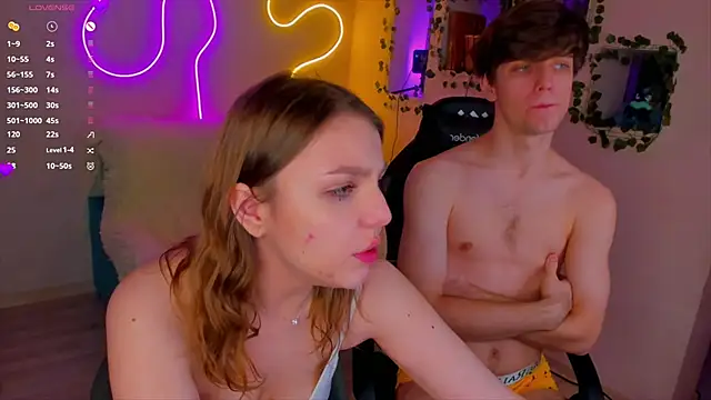 RobertAndLinela online show from 12.30.24