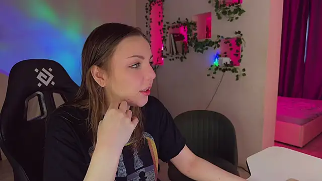 RobertAndLinela online show from 07.14.26