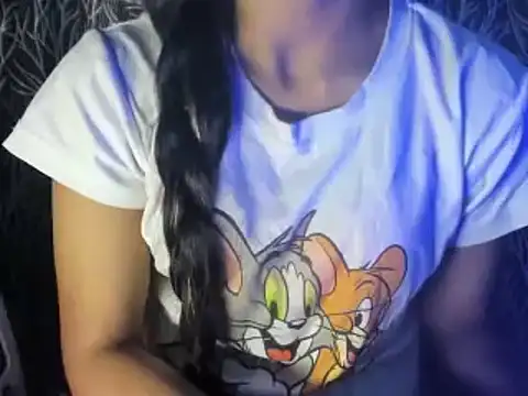 Snapshot of Somiya87 chatting on 01.12.25 Somiya87 online show from 01.12.25