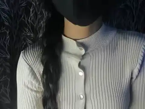 Snapshot of Somiya87 chatting on 01.16.25 Somiya87 online show from 01.16.25