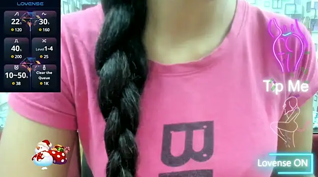 Snapshot of Somiya87 chatting on 03.17.25 Somiya87 online show from 03.17.25