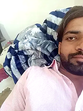 Snapshot of playboyz77 chatting on 01.29.25 playboyz77 online show from 01.29.25