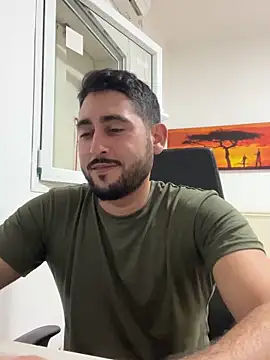 Snapshot of luffykingofpirets chatting on 02.10.25 luffykingofpirets online show from 02.10.25