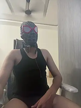 Snapshot of thewhitedickboyx1 chatting on 01.12.25 thewhitedickboyx1 online show from 01.12.25