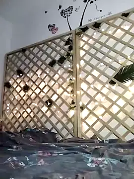 Snapshot of Mia_WAll chatting on 01.22.25 Mia WAll online show from 01.22.25