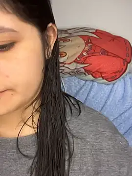 Snapshot of pretty_angela1 chatting on 07.18.26 pretty angela1 online show from 07.18.26