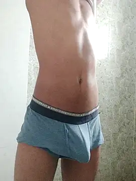 Snapshot of iamharryy chatting on 12.14.25 iamharryy online show from 12.14.25