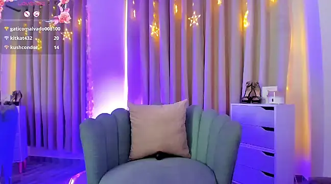 Snapshot of alahia_sweet chatting on 12.24.24 alahia sweet online show from 12.24.24