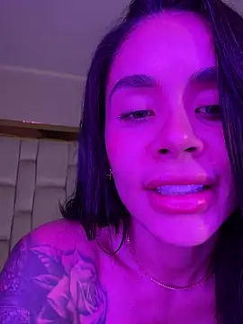 Karol Towers online show from 02.15.25