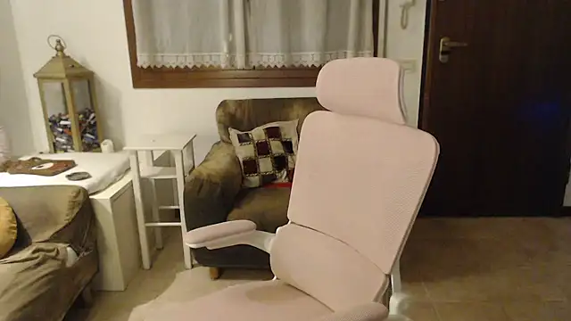 Snapshot of LasolitaAuri chatting on 03.03.25 LasolitaAuri online show from 03.03.25