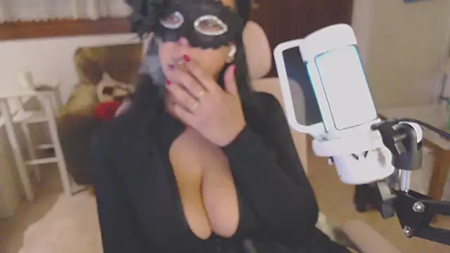 Snapshot of LasolitaAuri chatting on 03.08.25 LasolitaAuri online show from 03.08.25