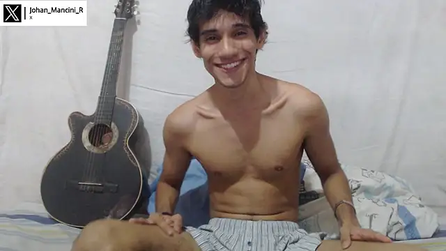 Snapshot of Johan_Mancini_R chatting on 12.21.25 Johan Mancini R online show from 12.21.25