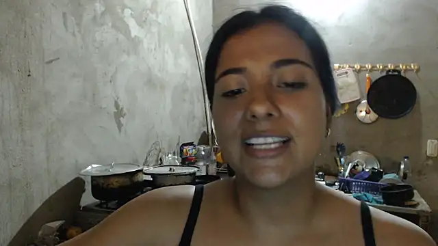 Coral0403 online show from 03.22.25