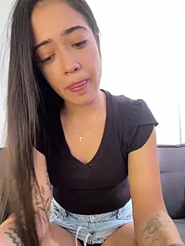 Snapshot of Liam_OH chatting on 01.10.25 Liam OH online show from 01.10.25