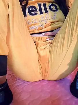 Snapshot of dandilaa chatting on 03.02.25 dandilaa online show from 03.02.25