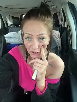 Snapshot of AlessasRoom chatting on 02.16.26 AlessasRoom online show from 02.16.26