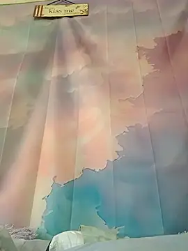 Snapshot of TheOneNOnlyHalfPint chatting on 09.22.25 TheOneNOnlyHalfPint online show from 09.22.25