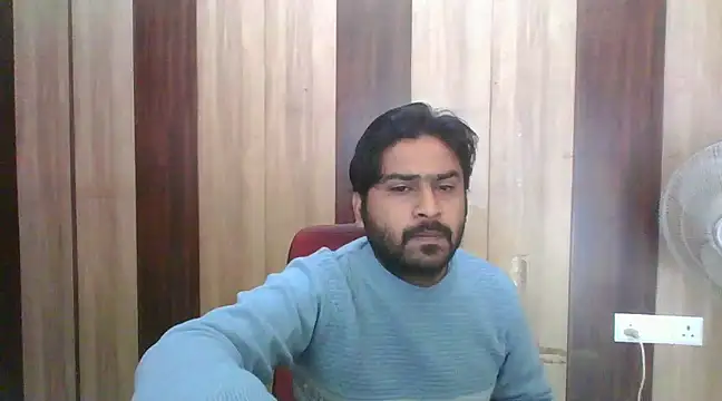 Snapshot of indihotguy chatting on 01.14.25 indihotguy online show from 01.14.25