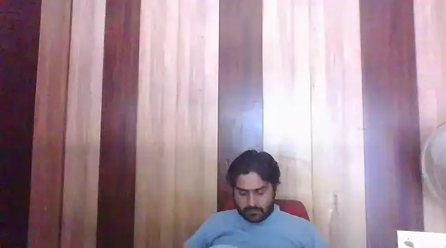 Snapshot of indihotguy chatting on 01.14.25 indihotguy online show from 01.14.25