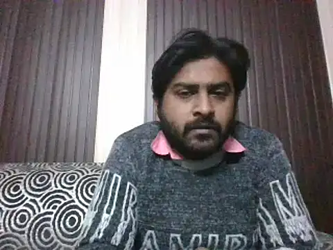 Snapshot of indihotguy chatting on 01.20.25 indihotguy online show from 01.20.25