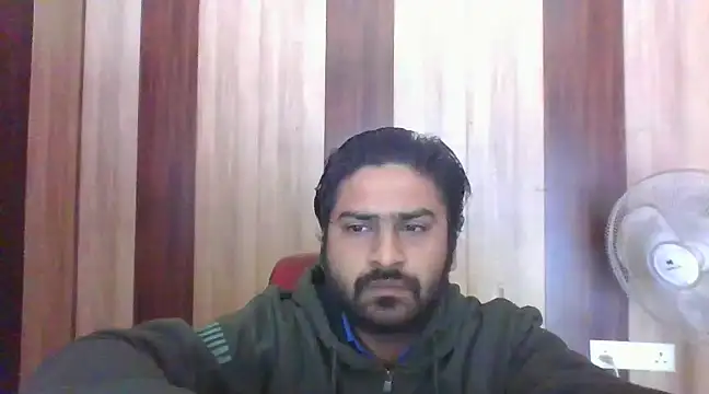 Snapshot of indihotguy chatting on 01.23.25 indihotguy online show from 01.23.25