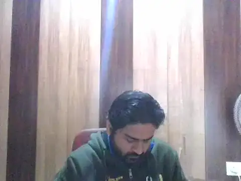 Snapshot of indihotguy chatting on 01.23.25 indihotguy online show from 01.23.25