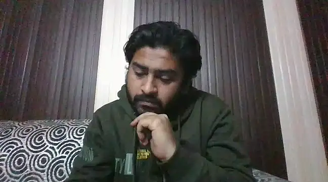 Snapshot of indihotguy chatting on 01.23.25 indihotguy online show from 01.23.25