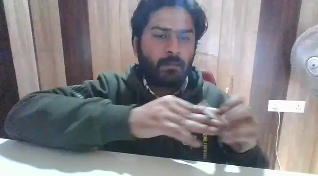 Snapshot of indihotguy chatting on 02.06.25 indihotguy online show from 02.06.25