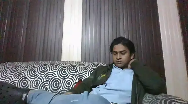 Snapshot of indihotguy chatting on 02.07.25 indihotguy online show from 02.07.25