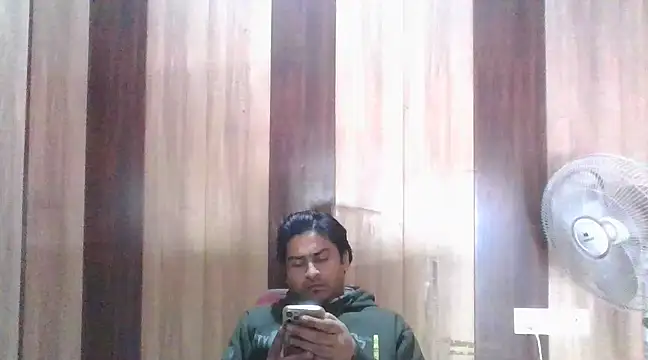 Snapshot of indihotguy chatting on 02.09.25 indihotguy online show from 02.09.25