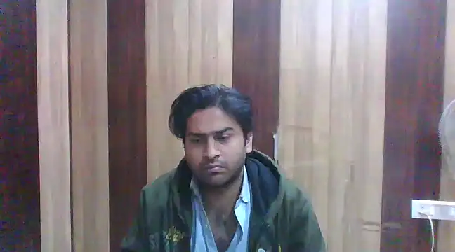 Snapshot of indihotguy chatting on 02.13.25 indihotguy online show from 02.13.25