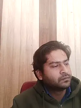 Snapshot of indihotguy chatting on 02.17.25 indihotguy online show from 02.17.25