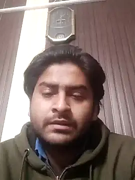 Snapshot of indihotguy chatting on 02.19.25 indihotguy online show from 02.19.25