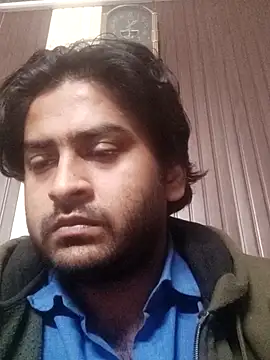 Snapshot of indihotguy chatting on 02.20.25 indihotguy online show from 02.20.25