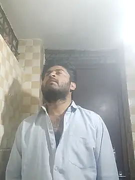 Snapshot of indihotguy chatting on 03.09.25 indihotguy online show from 03.09.25