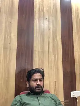 Snapshot of indihotguy chatting on 03.16.25 indihotguy online show from 03.16.25