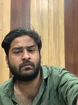 Snapshot of indihotguy chatting on 03.16.25 indihotguy online show from 03.16.25