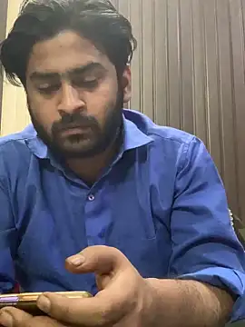 Snapshot of indihotguy chatting on 03.19.25 indihotguy online show from 03.19.25