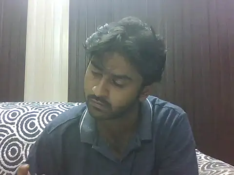 Snapshot of indihotguy chatting on 09.10.25 indihotguy online show from 09.10.25