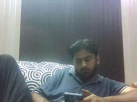 Snapshot of indihotguy chatting on 10.09.25 indihotguy online show from 10.09.25