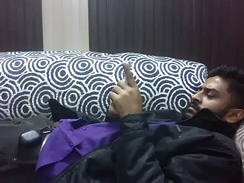 Snapshot of indihotguy chatting on 02.16.26 indihotguy online show from 02.16.26